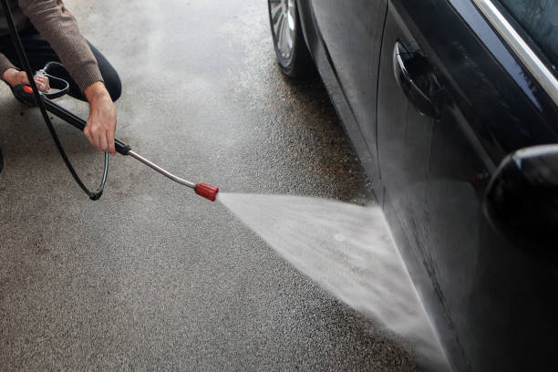 Best Pressure Washing Siding  in Hahira, GA